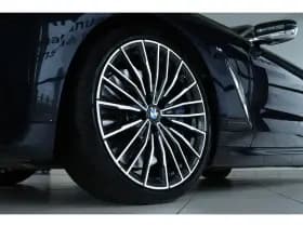 BMW 8-Serie thumbnail 9