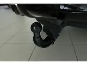 Land Rover Range Rover Velar thumbnail 17
