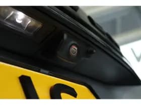 Land Rover Range Rover Velar thumbnail 19