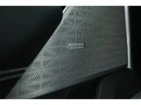 Land Rover Range Rover Velar thumbnail 29