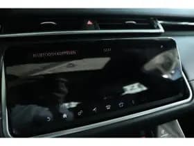 Land Rover Range Rover Velar thumbnail 40