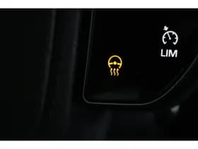 Land Rover Range Rover Velar thumbnail 48