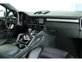 Porsche Cayenne thumbnail 4