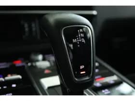 Porsche Cayenne thumbnail 32