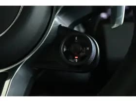 Porsche Cayenne thumbnail 45