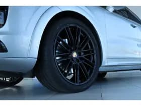 Porsche Cayenne thumbnail 9