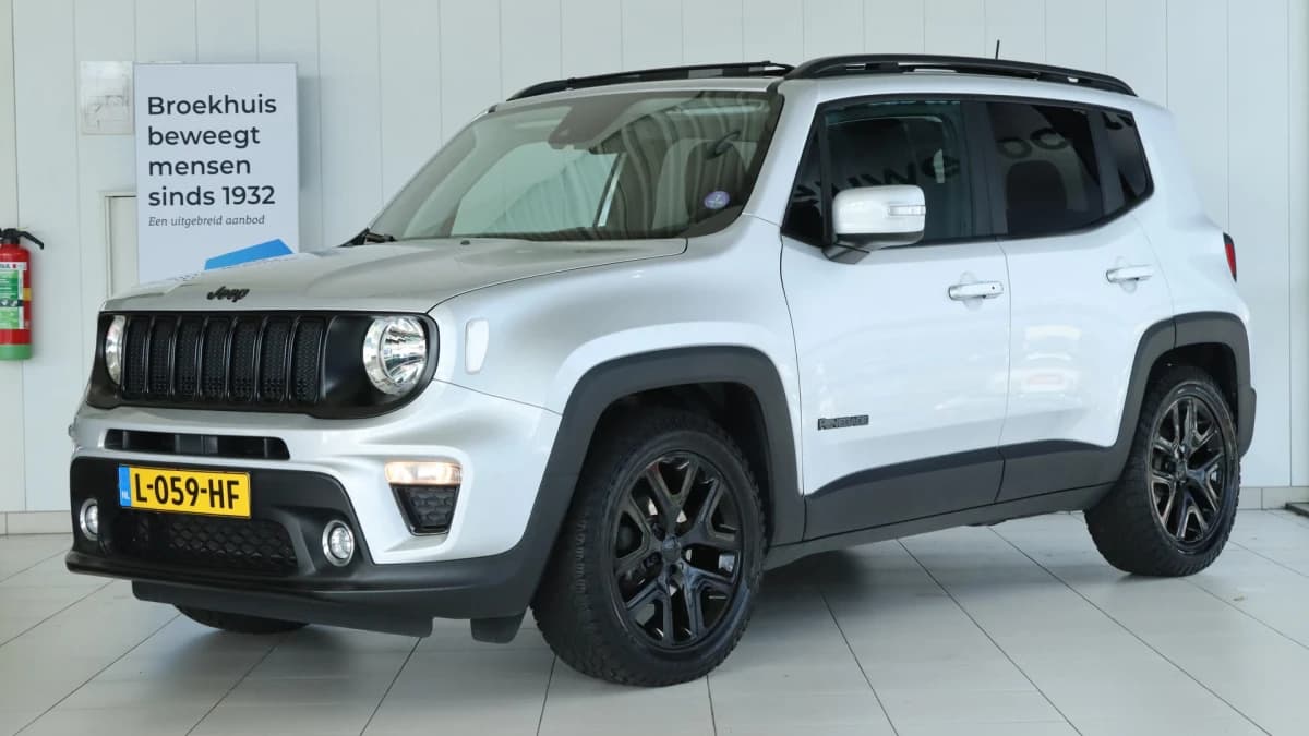 Jeep Renegade — foto 1