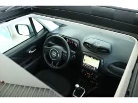 Jeep Renegade thumbnail 17