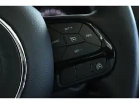 Jeep Renegade thumbnail 29