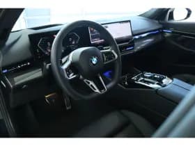 BMW 5-Serie thumbnail 25