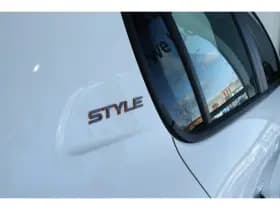 Peugeot 208 thumbnail 14