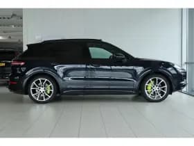 Porsche Cayenne thumbnail 13