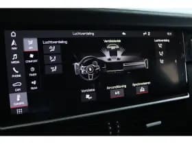 Porsche Cayenne thumbnail 40