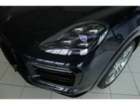 Porsche Cayenne thumbnail 5