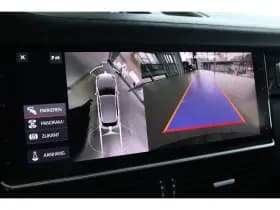Porsche Cayenne thumbnail 45
