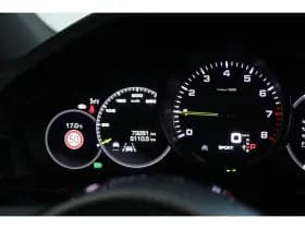 Porsche Cayenne thumbnail 58