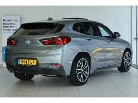 BMW X2 thumbnail 2