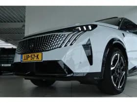 Peugeot e-3008 thumbnail 5