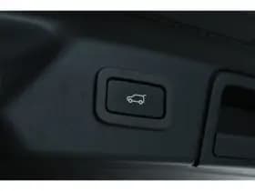 Land Rover Range Rover Velar thumbnail 18