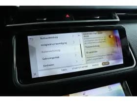 Land Rover Range Rover Velar thumbnail 37