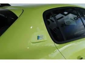 Peugeot e-208 thumbnail 21