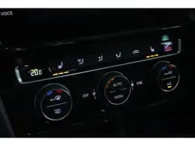 Volkswagen Golf thumbnail 21