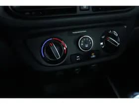 Hyundai i10 thumbnail 19