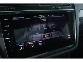Volkswagen Tiguan thumbnail 35
