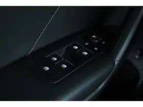 Volkswagen Tiguan thumbnail 49
