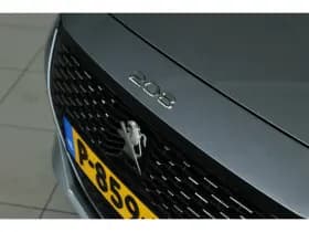 Peugeot e-208 thumbnail 7