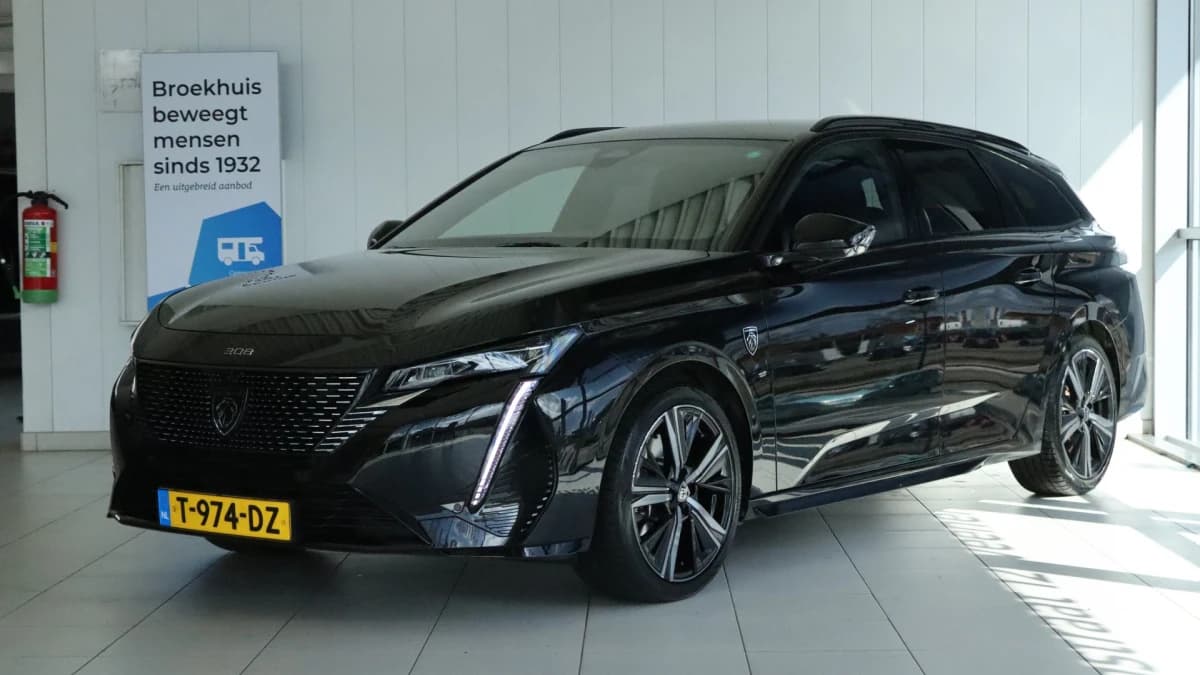 Peugeot 308 — foto 1