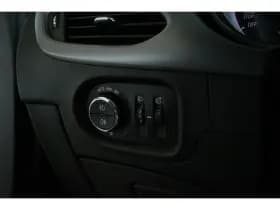 Opel Astra Sports Tourer thumbnail 27