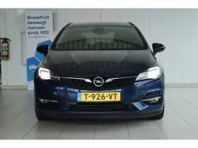 Opel Astra Sports Tourer thumbnail 8