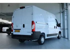 Opel Movano thumbnail 2