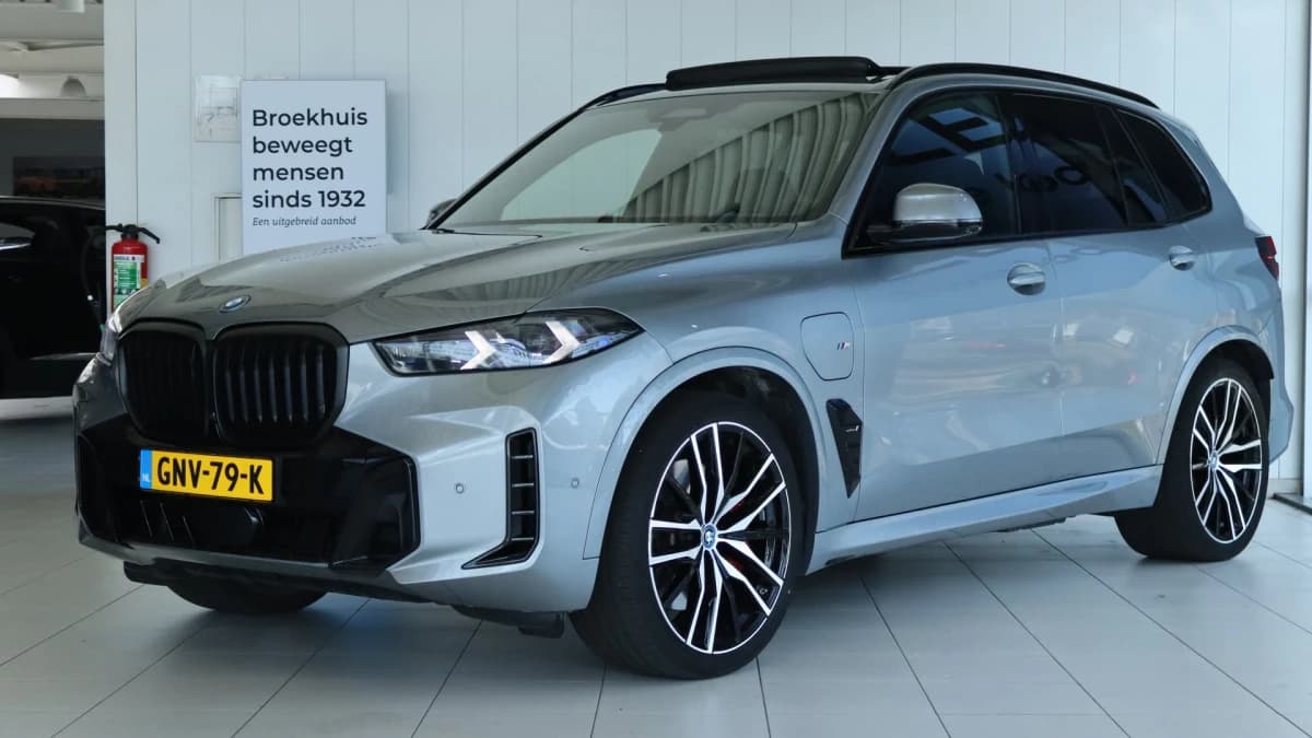 BMW X5 — foto 1