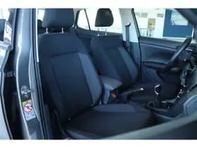 Volkswagen T-Cross thumbnail 3