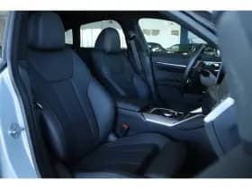 BMW i4 thumbnail 3