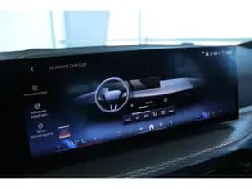 BMW i4 thumbnail 41