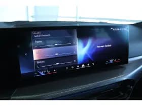 BMW i4 thumbnail 44