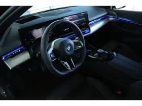 BMW i5 thumbnail 32