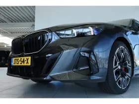 BMW i5 thumbnail 5