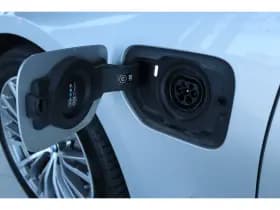 BMW 3-Serie thumbnail 8