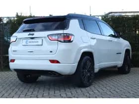 Jeep Compass thumbnail 2