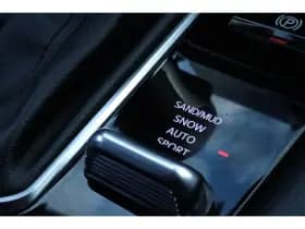 Jeep Compass thumbnail 24