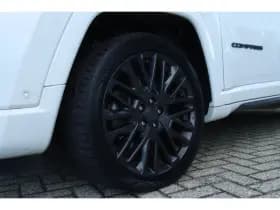 Jeep Compass thumbnail 8
