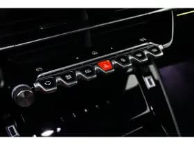 Peugeot 208 thumbnail 24