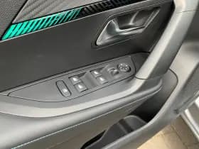 Peugeot 2008 thumbnail 9