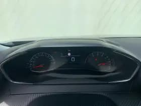 Peugeot 2008 thumbnail 16