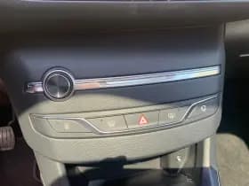 Peugeot 308 thumbnail 24