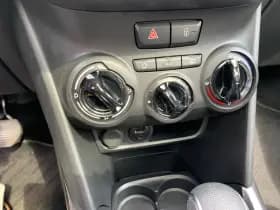 Peugeot 2008 thumbnail 24